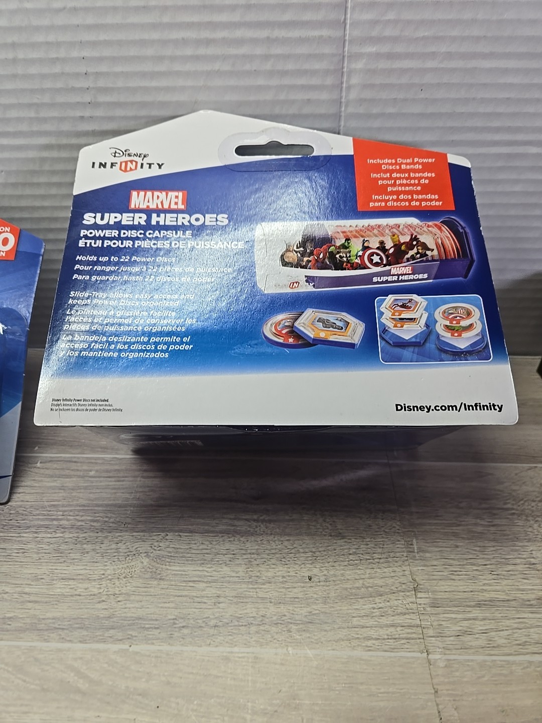 Disney Infinity Marvel Heroes Power Disc Capsule 2.0 power discs Holder Lot Of2