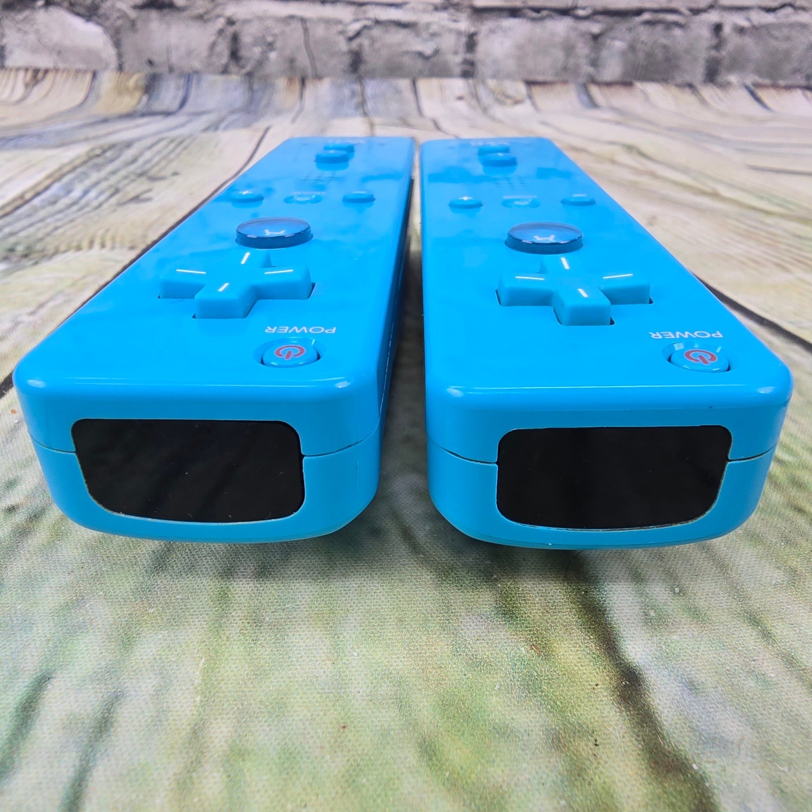 Nintendo Wii Remote Plus Controller RVL-036 Cyan Blue MotionPlus Bundle Set of 2