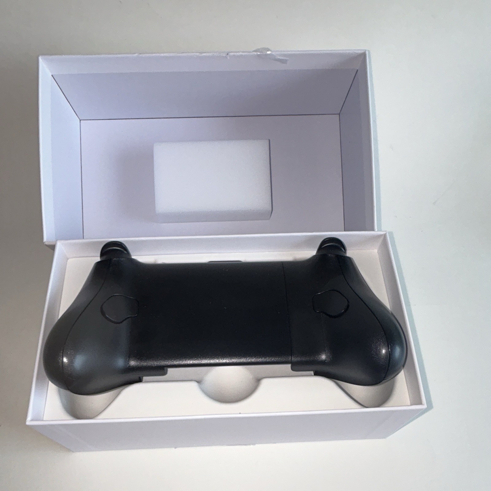 8BitDo Ultimate 2 Wireless Controller for Windows PC, Apple, Steam & Android