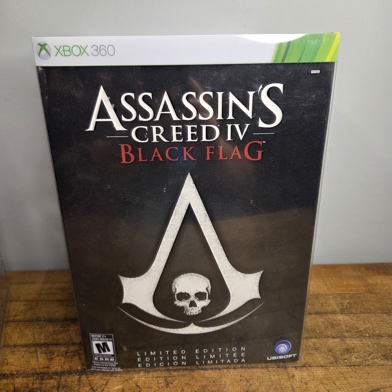 Assassin’s Creed IV 4 Black Flag Collector’s Edition Xbox 360 Set “Figure Only”
