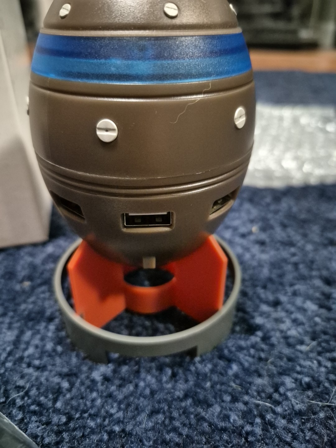 Fallout Nuka Nuke USB Charging Hub – Loot Crate Exclusive • Lights Up