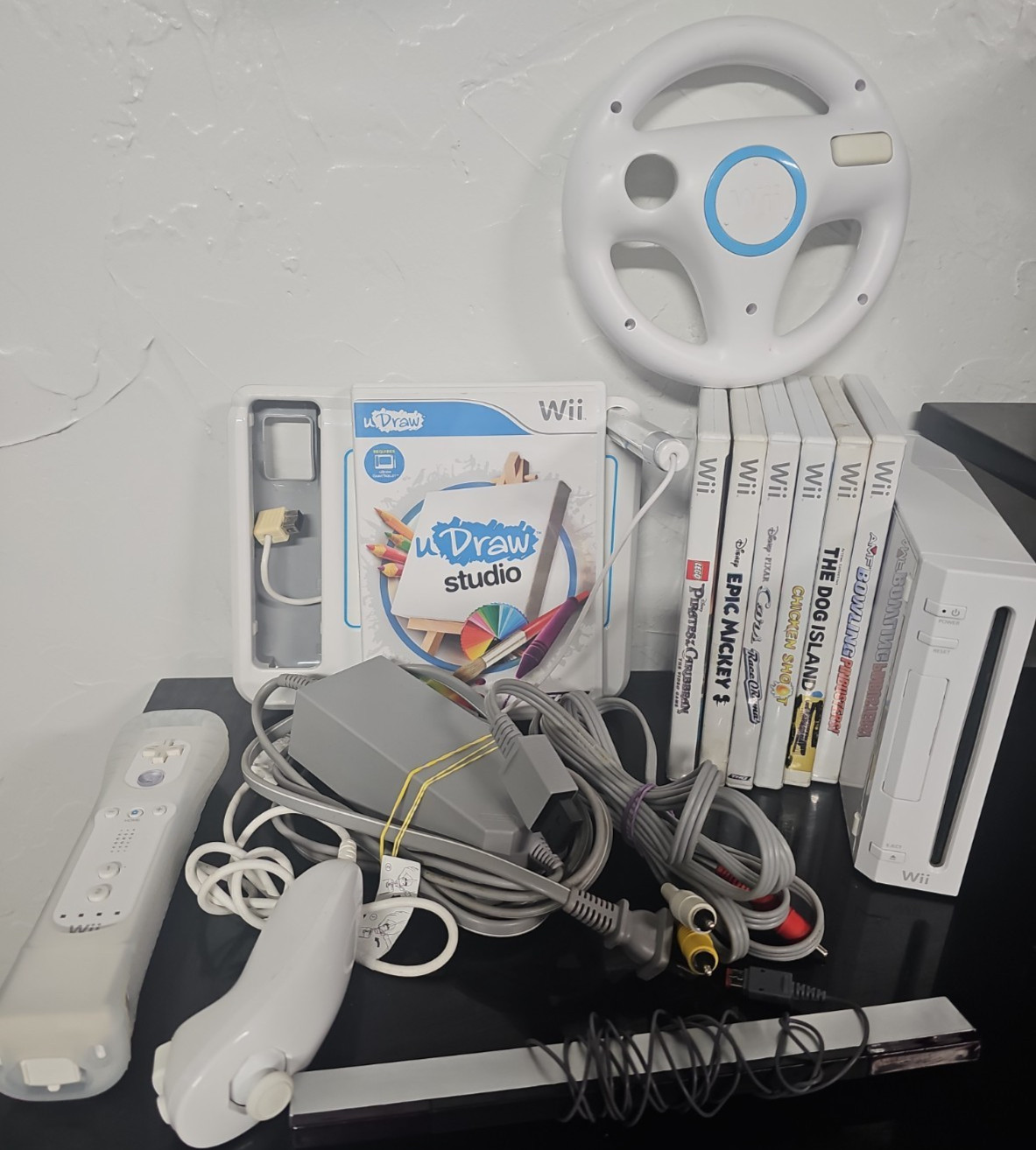 Wii Console Bundle U Draw Studio Nunchuck 7 Games Cars Pirates Gamecube Compatib