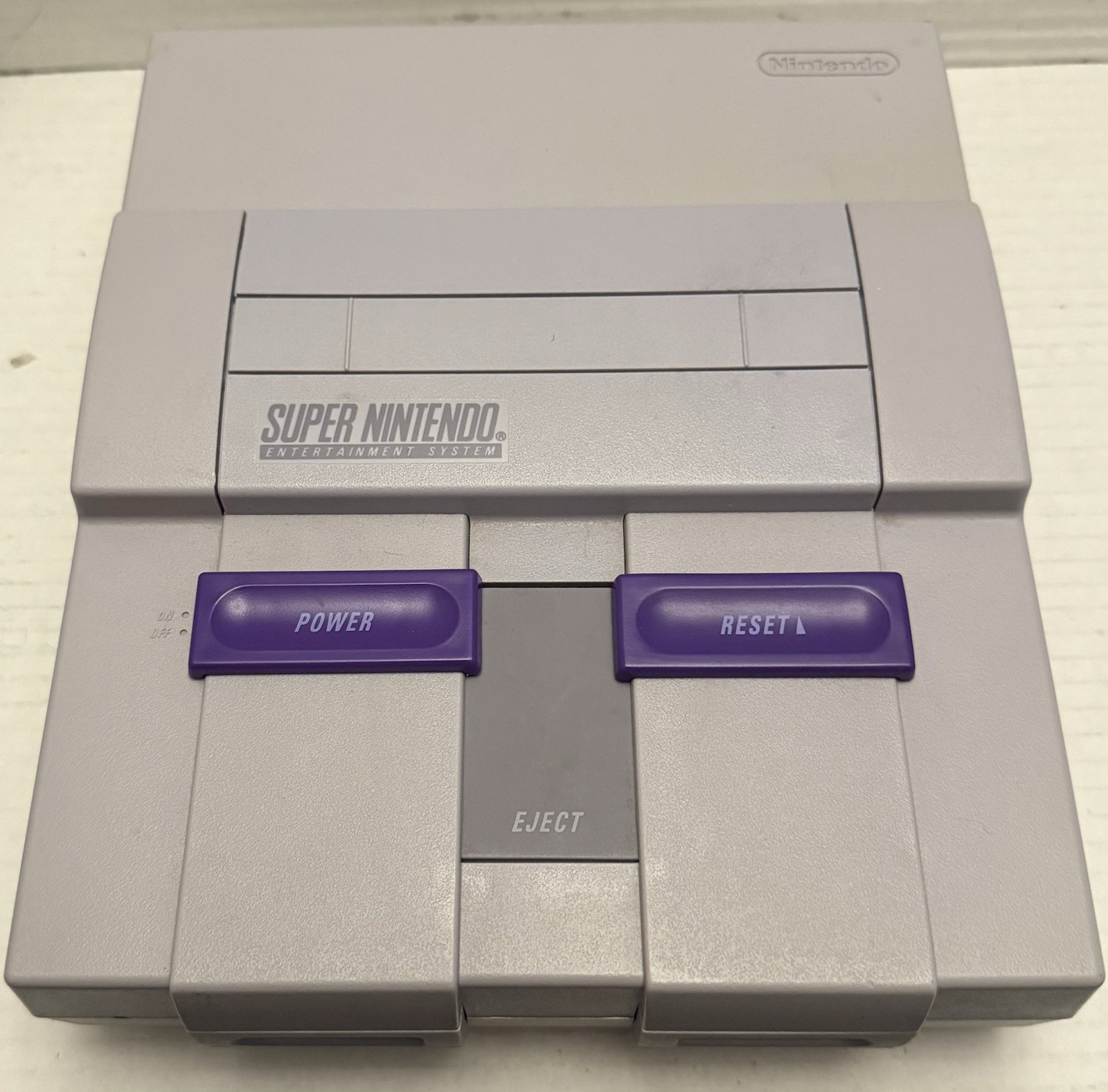 Nintendo Super Nintendo SNES Console w Controller & Wires – Tested
