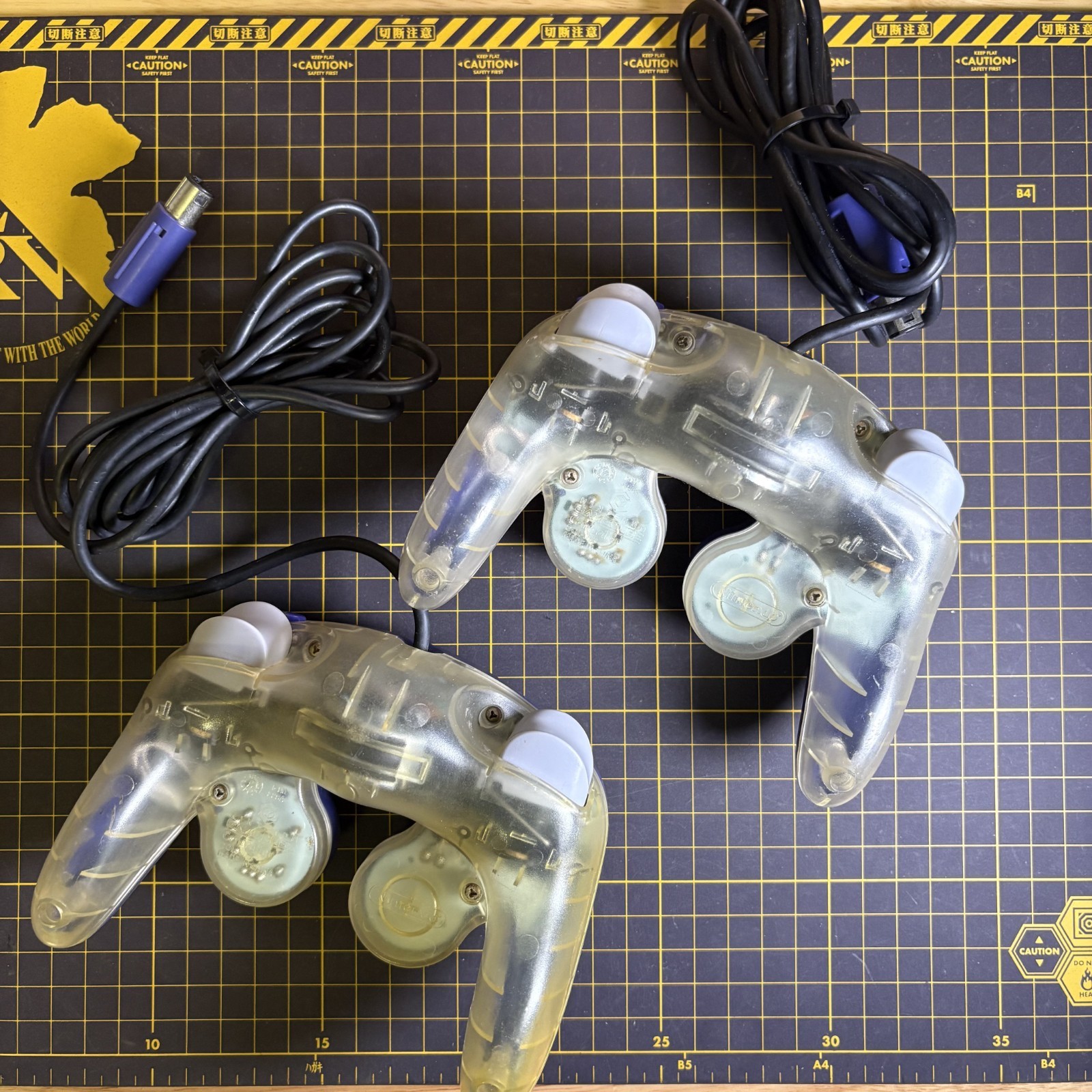 OEM Nintendo GameCube Controller Indigo Purple and Clear DOL-003 For Parts Only