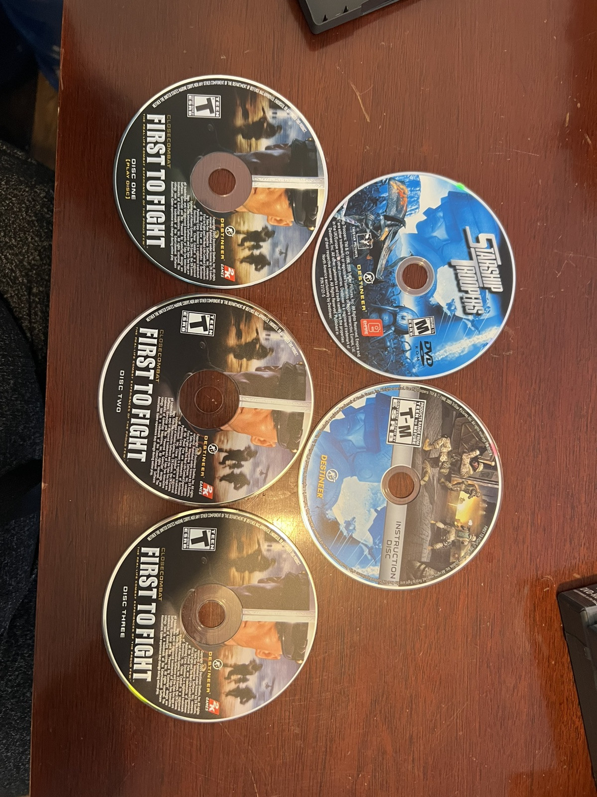 First To Fight – Starship Troopers PC Game