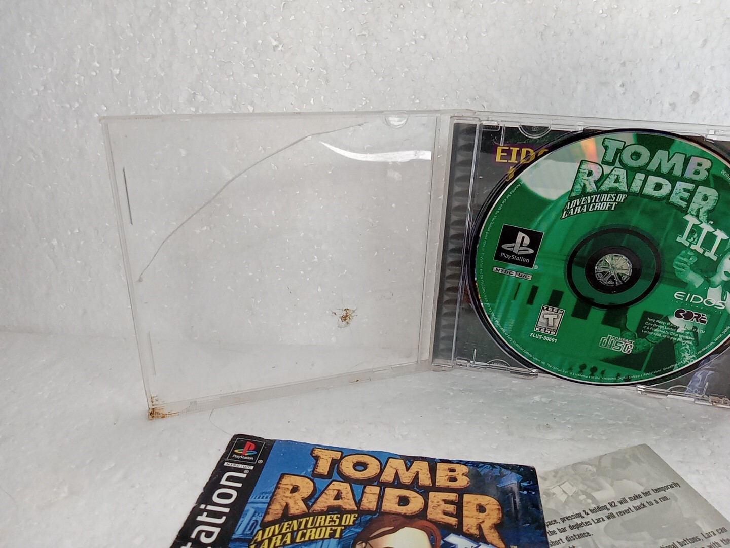 Tomb Raider III Adventures of Lara Croft Sony PlayStation 1 Manual & Case Damage