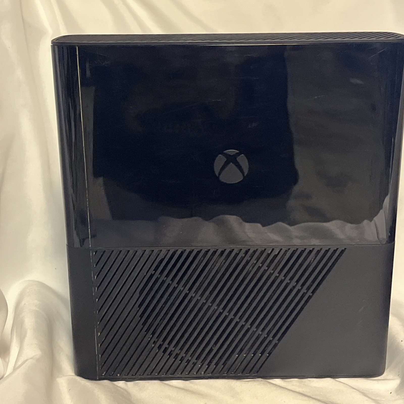 Xbox 360 Console E Black 250GB (1538) w/ Cords Tested Shell Cleaned