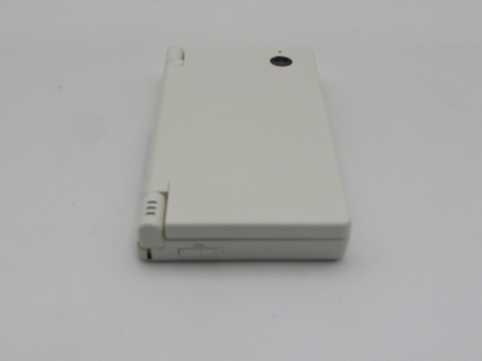 Nintendo DSi White Console JapaneseVersion Tested Working Initialized w/ Charger