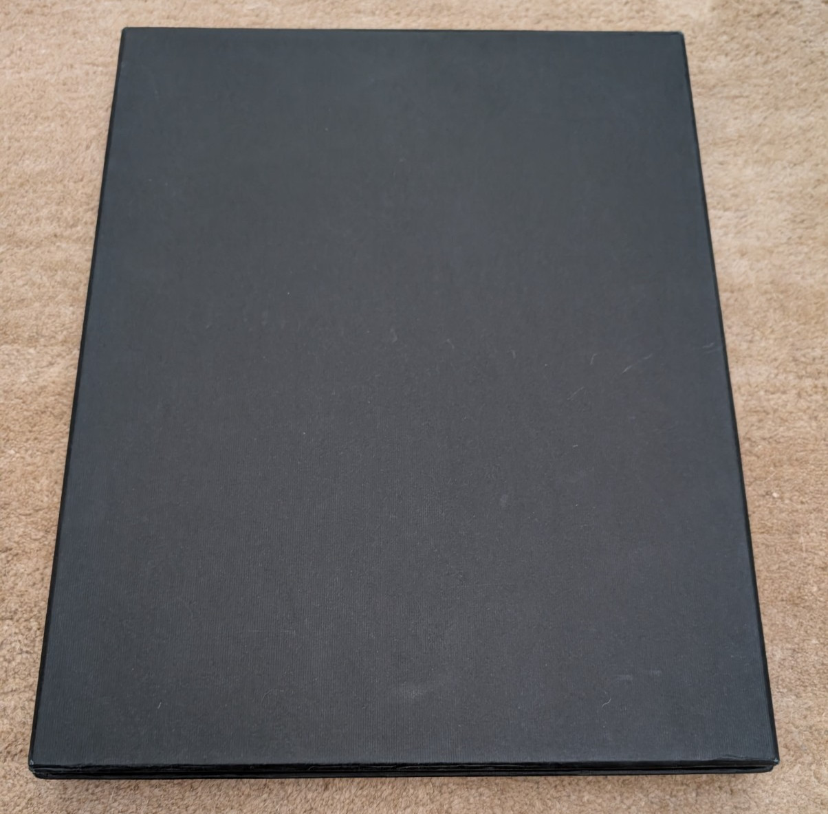 New Rare Promo Gift Boxed GameStop Leather Notebook Portfolio Folder with Pen