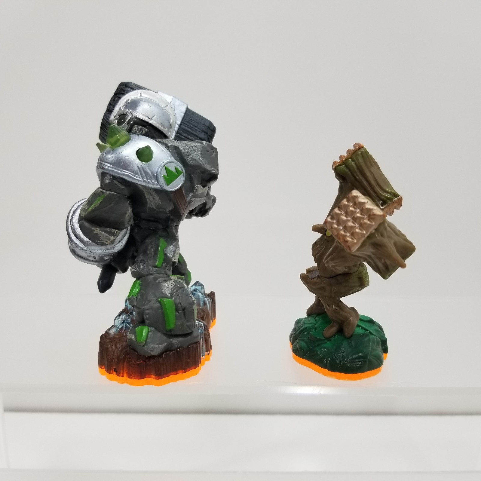 Skylanders Giants Figures – Lightning Rod, Crusher, Ignitor, & Stump Smash