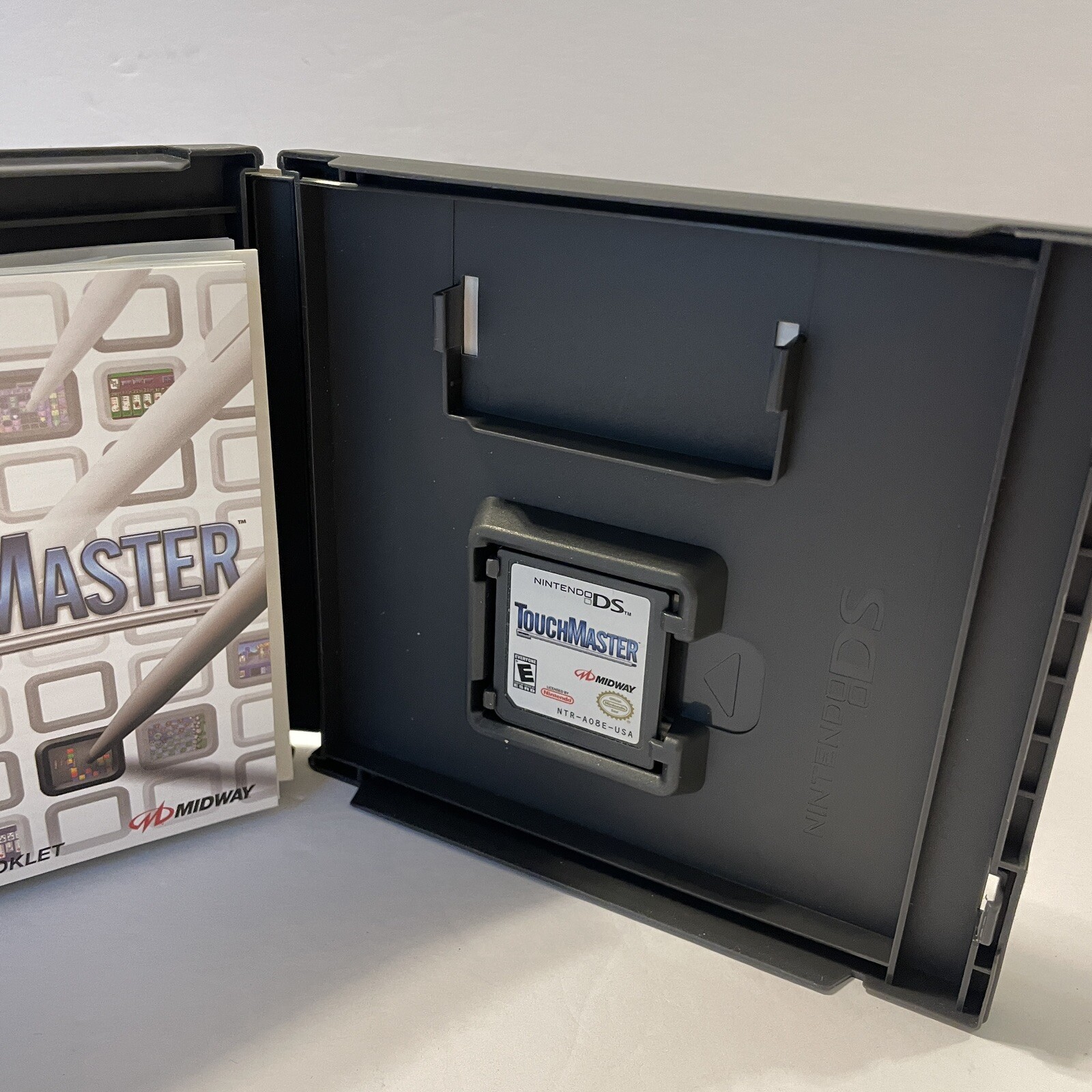 TouchMaster 23 Games (Nintendo DS, 2007) Complete W Manual CIB – Fast Free Ship