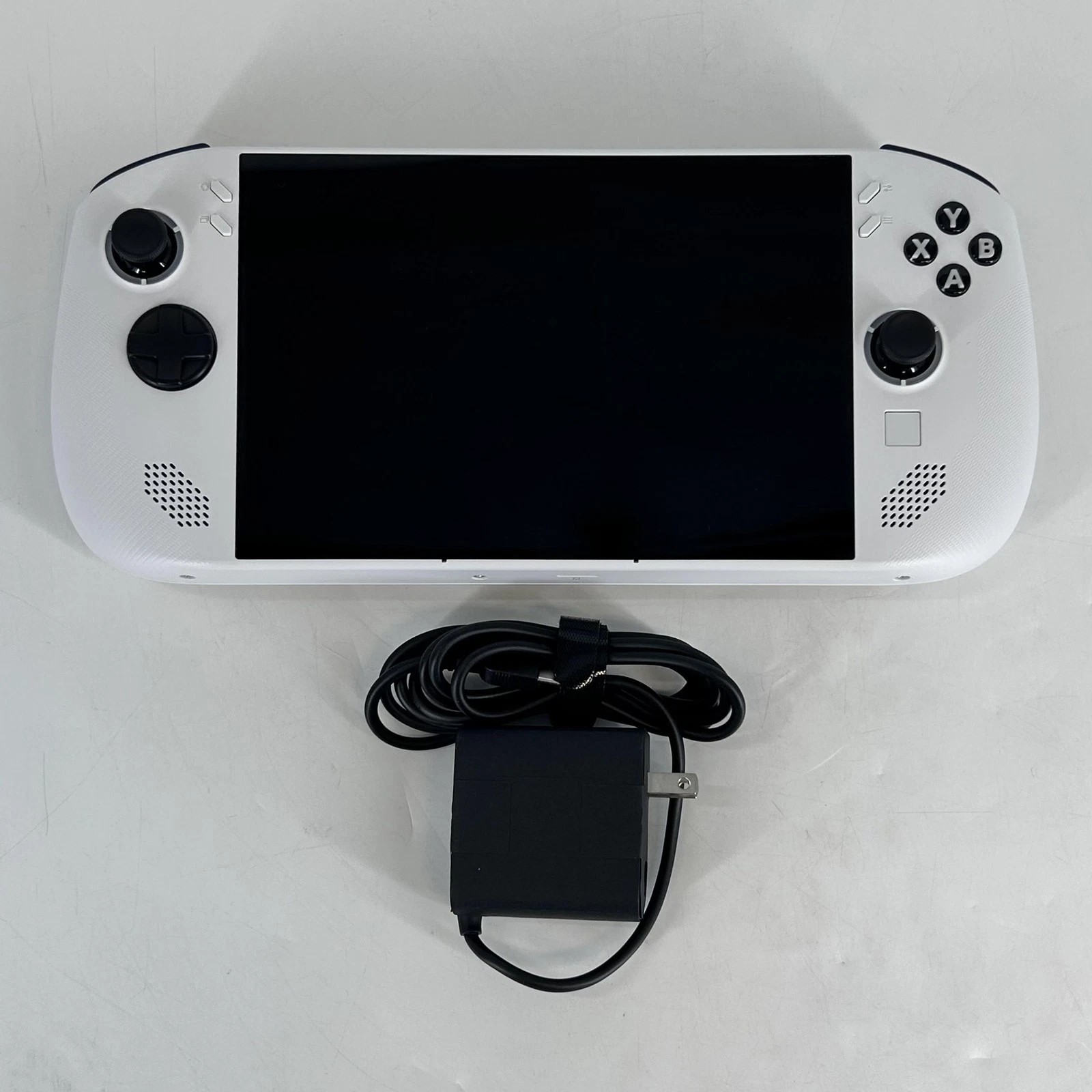 Lenovo Legion Go S Handheld Console White 1TB 32GB RAM w/ Charger – Very Good