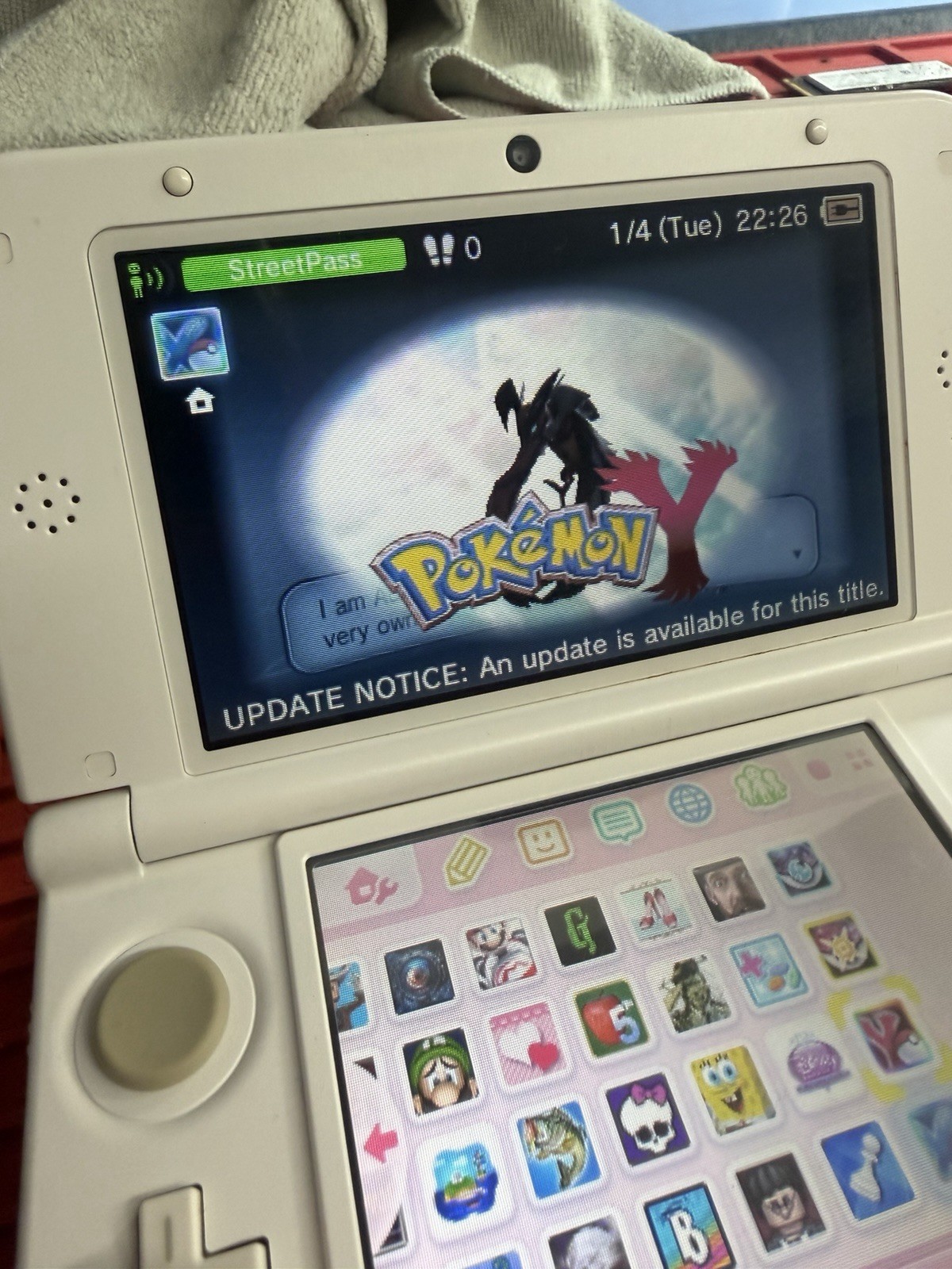 Nintendo 3DS XL Launch Edition White & Pink Handheld System