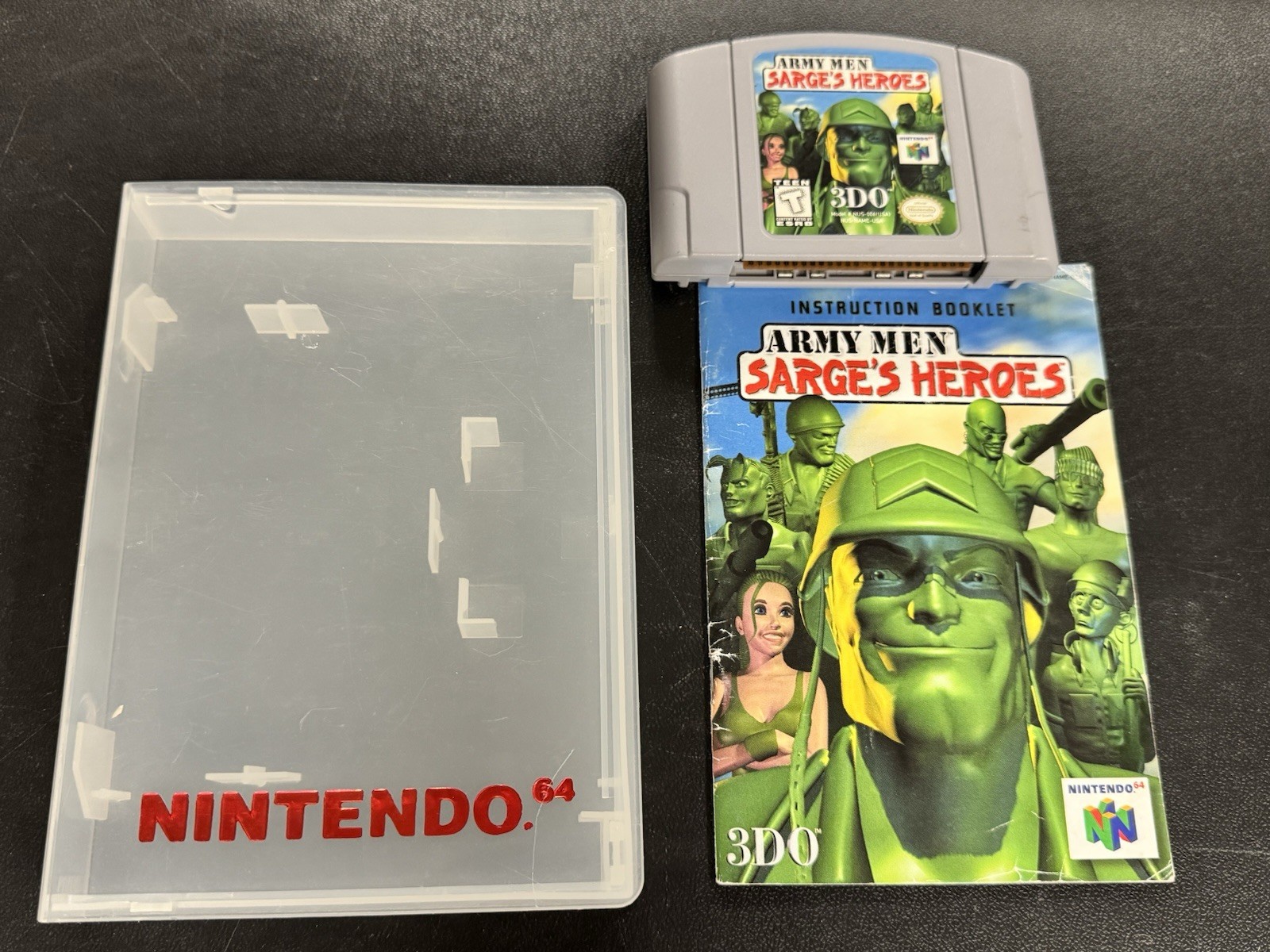 Army Men: Sarge’s Heroes (Nintendo 64, 1999) w/ Manual + N64 Clamshell Case