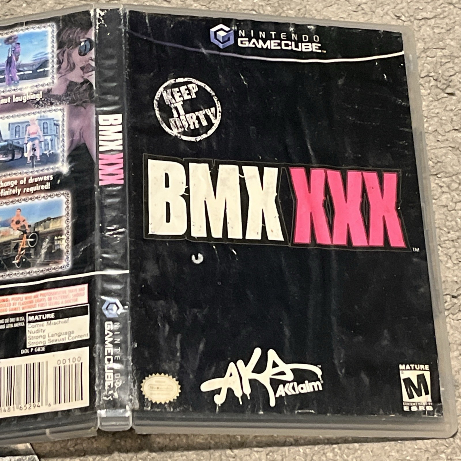 BMX XXX Nintendo Gamecube Complete CIB w/ Poster Manual Reg Card Water Damaged