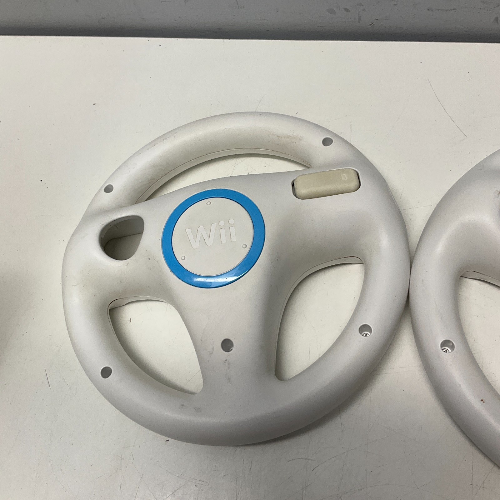2x Genuine OEM Mario Kart Racing Steering Wheel – Nintendo Wii – Game Controller