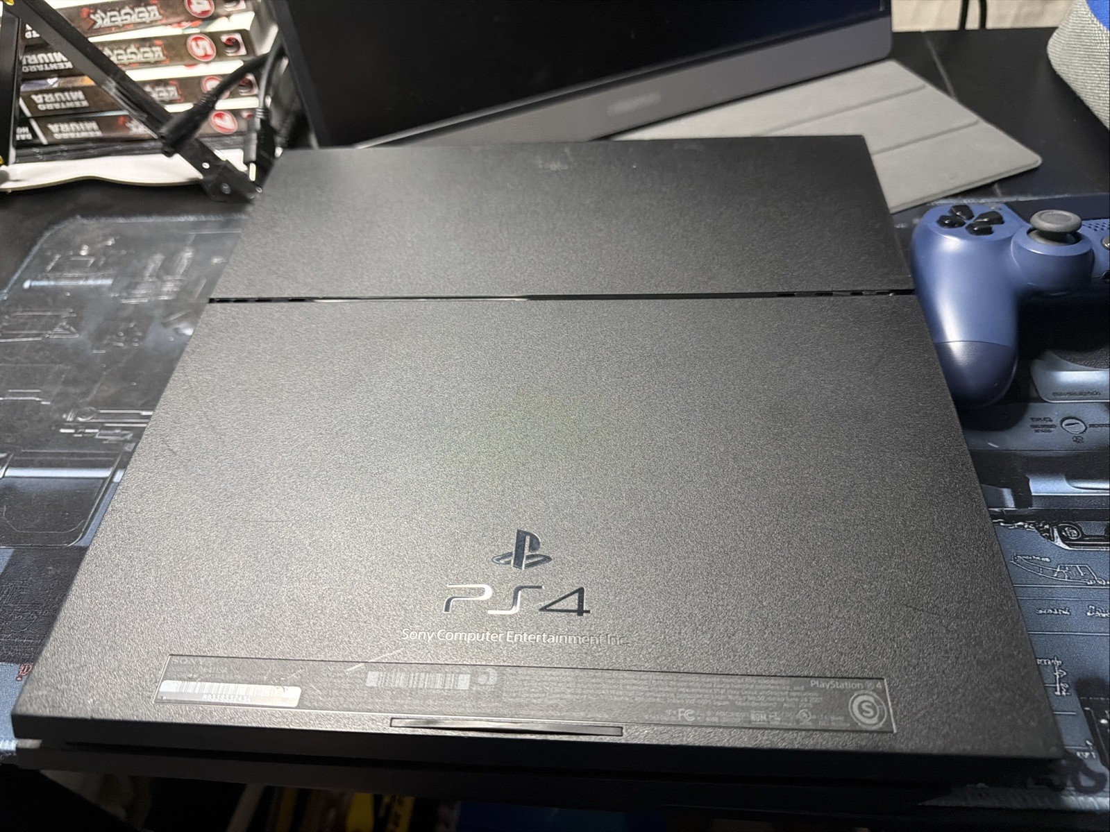 Sony PlayStation 4 Original Black (500GB) Controller,Cables & 7 Games Included!