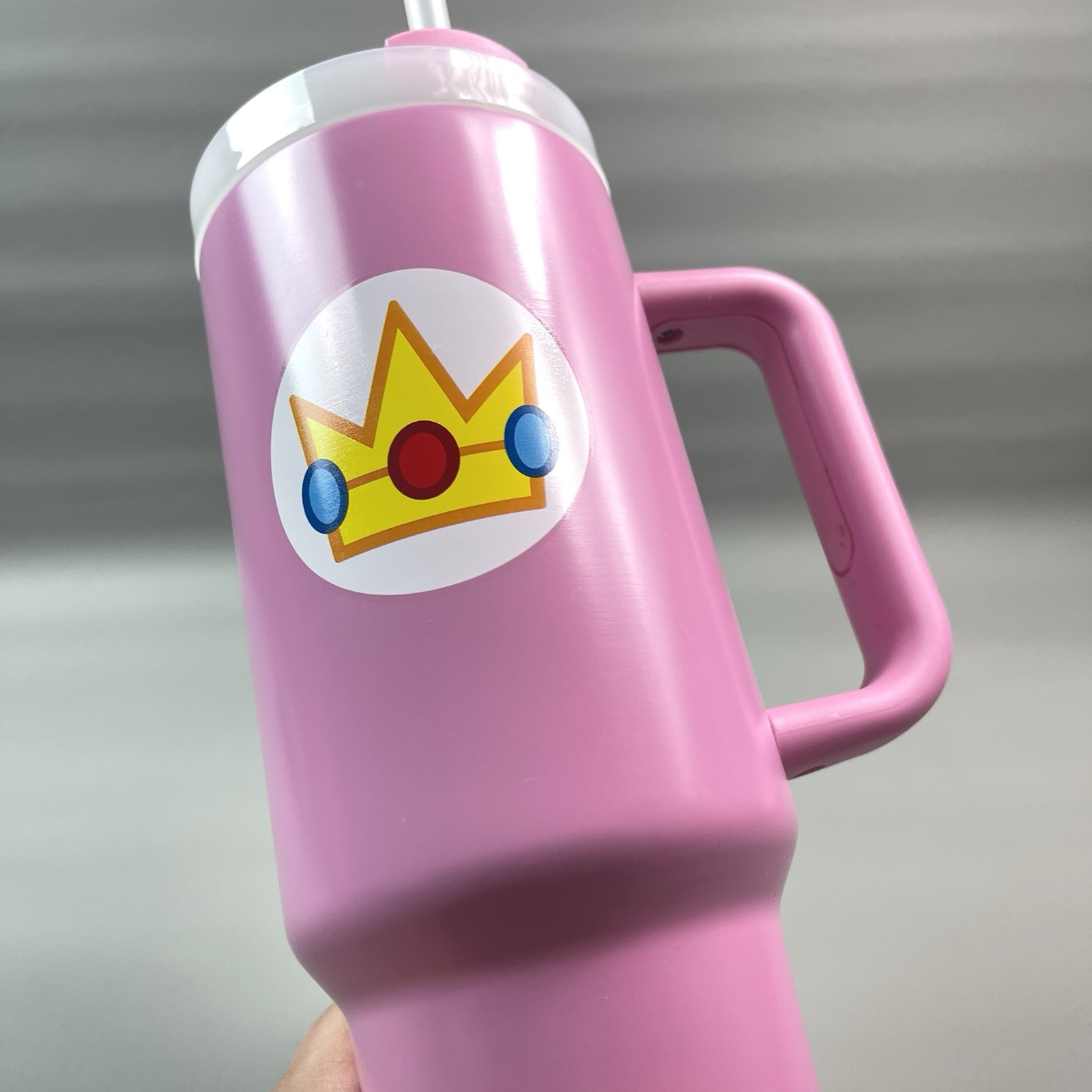 Nintendo Super Mario Princess Peach Pink 40oz Tumbler Pyramid America
