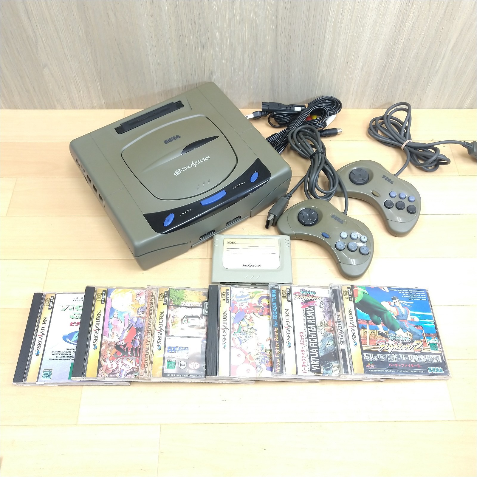 SEGA SATURN CONSOLE JAPAN Bundle with 2 Controllers 8 Games & Memory Tested