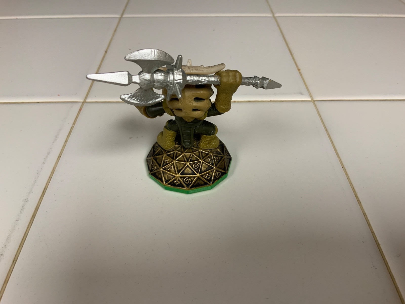 Skylanders Spyros Adventure lot(4): Sunburn, Trigger Happy, Warnado, & Voodood