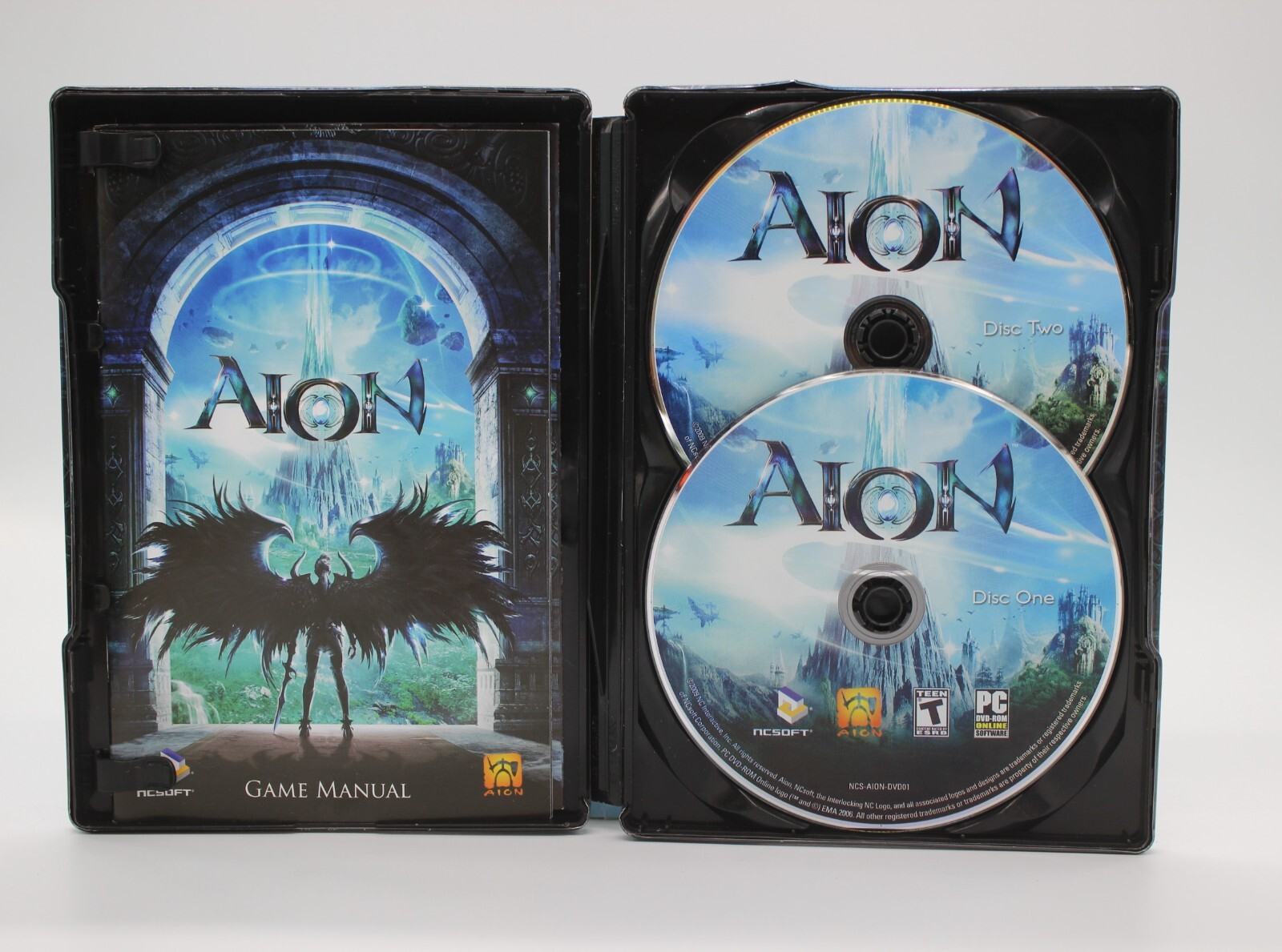 AION – A World Divided- PC Video Game – Steelbook Edition