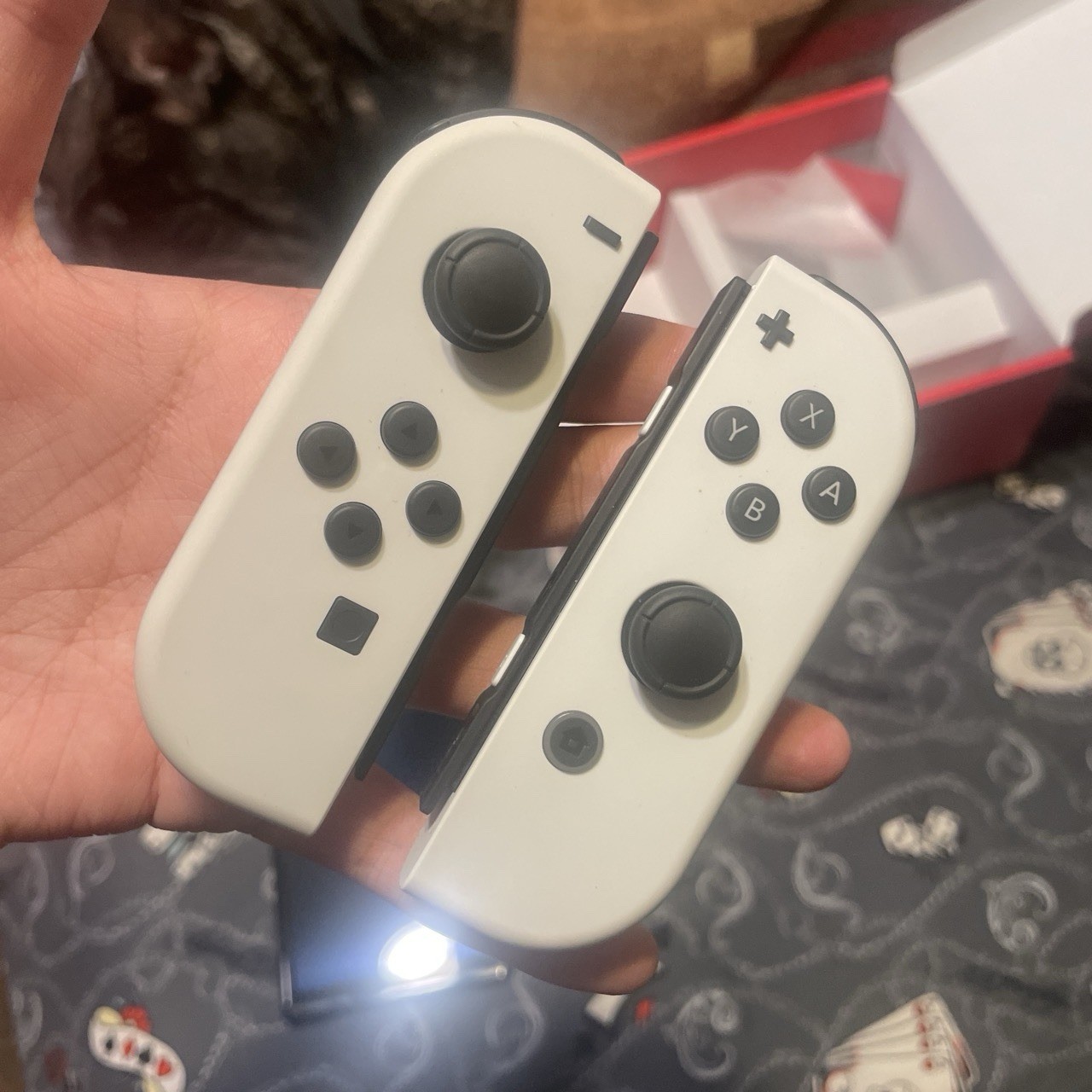 Nintendo Switch OLED Console 64GB 1080p White Joy-Cons HEG-001