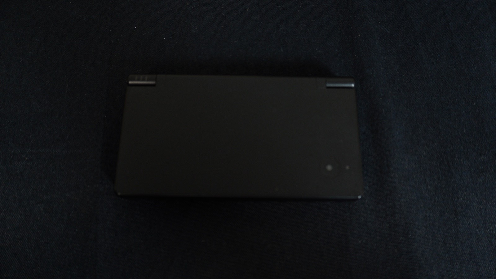Nintendo DSi Black Console with Charger & Sonic Hard Shell Case – READ DESC.