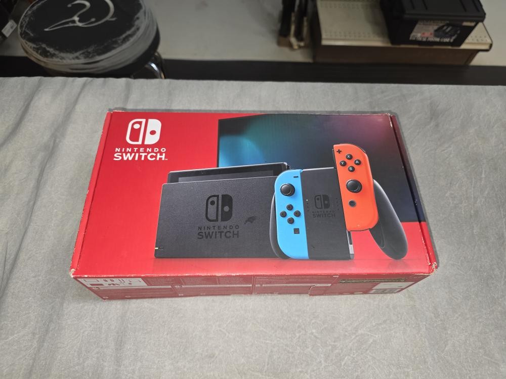 NINTENDO HAC-001 (-01) RED/BLUE – V2 (PIT007406)