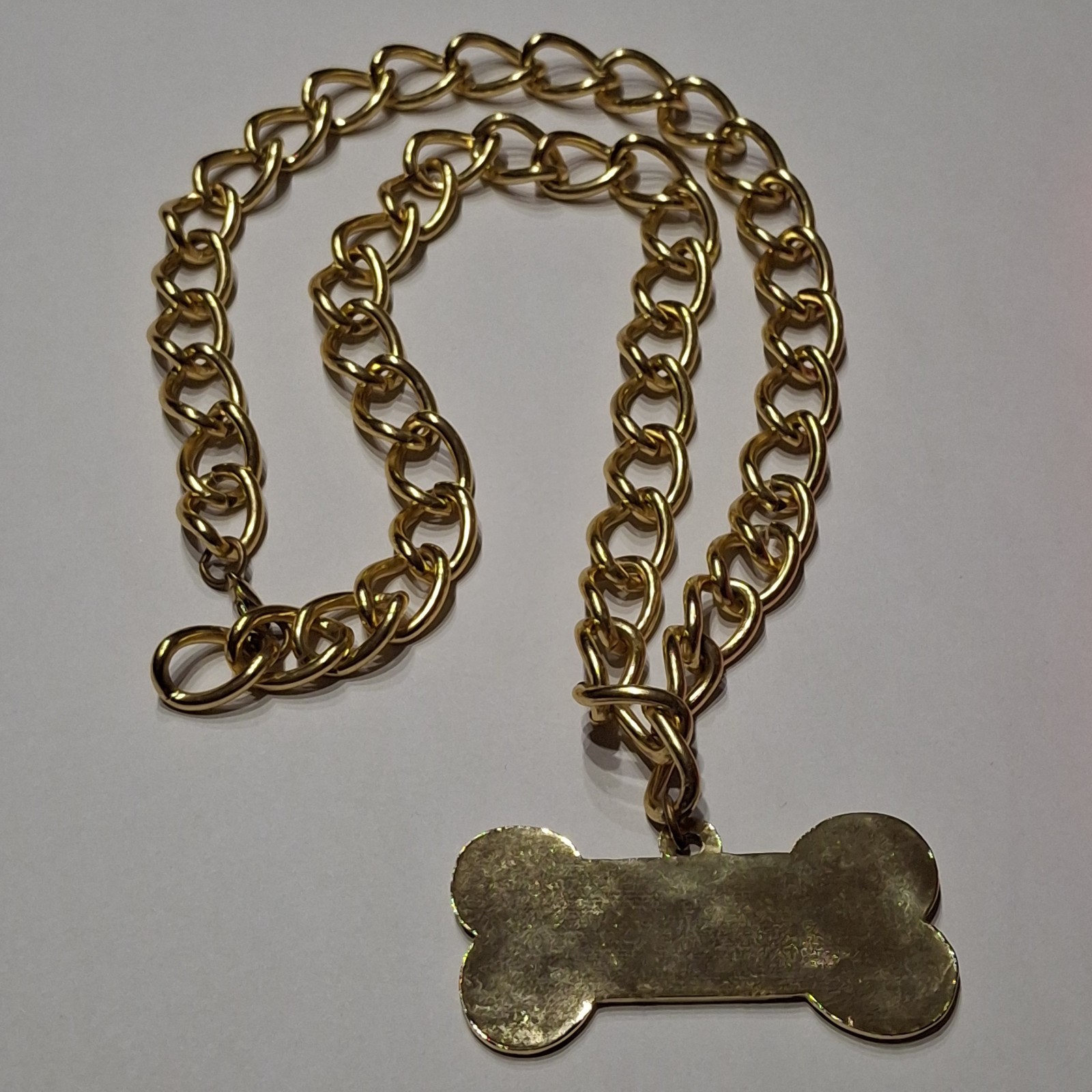 Official SCEA PaRappa The Rapper Promo Set: Red Beanie & Gold Colored Bone Chain