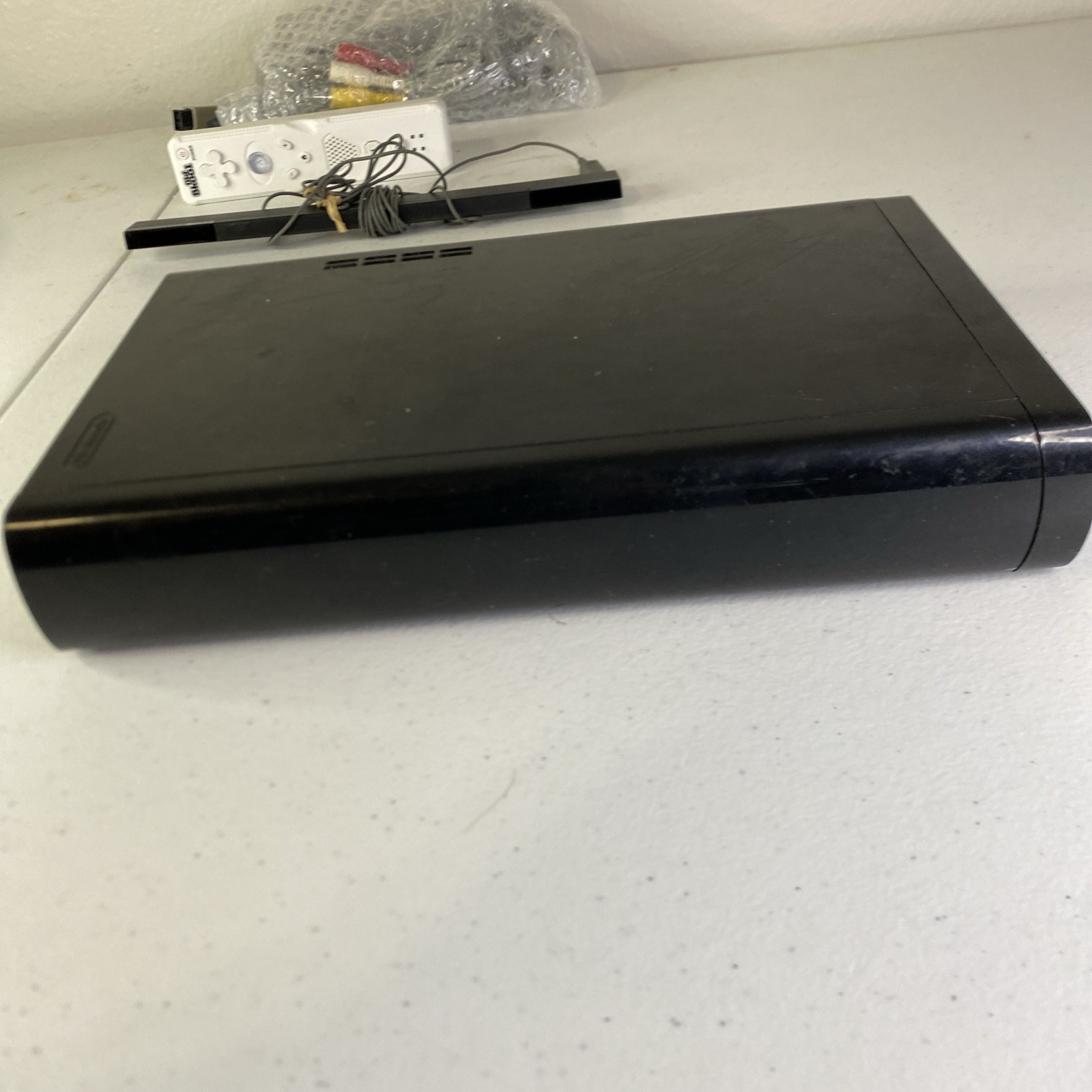 NINTENDO WIIU WII U WUP-10102 32GB CONSOLE Controller TESTED No Screen