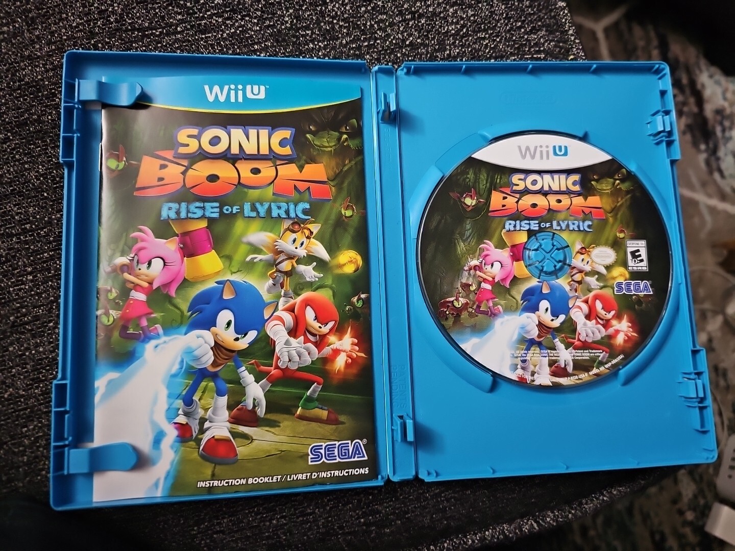 Sonic Boom: Rise of Lyric (Nintendo Wii U, 2014) CIB With The Manual