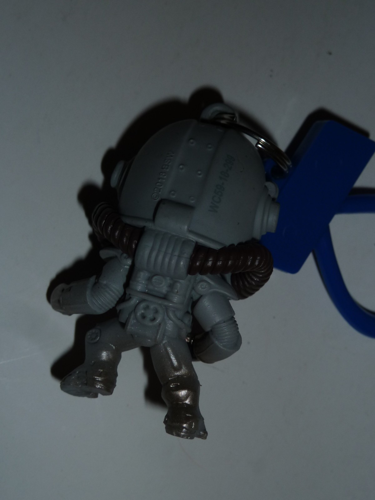 Fallout 76 T-45 power armor mini figure vinyl backpack hanger keychain Just Toys