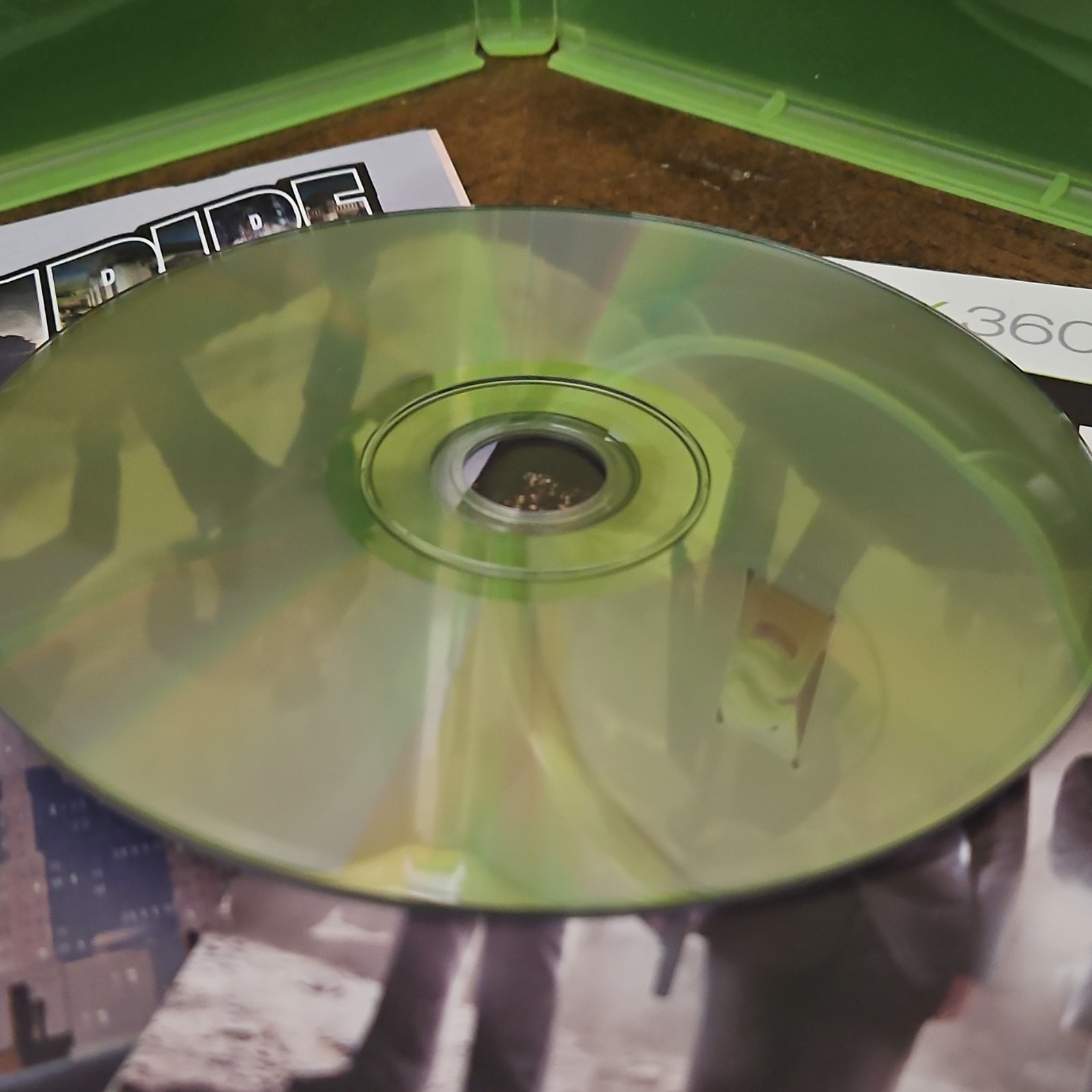 Mafia II Xbox 360 – Map and Manual Included in Good Condition – Tested and Works