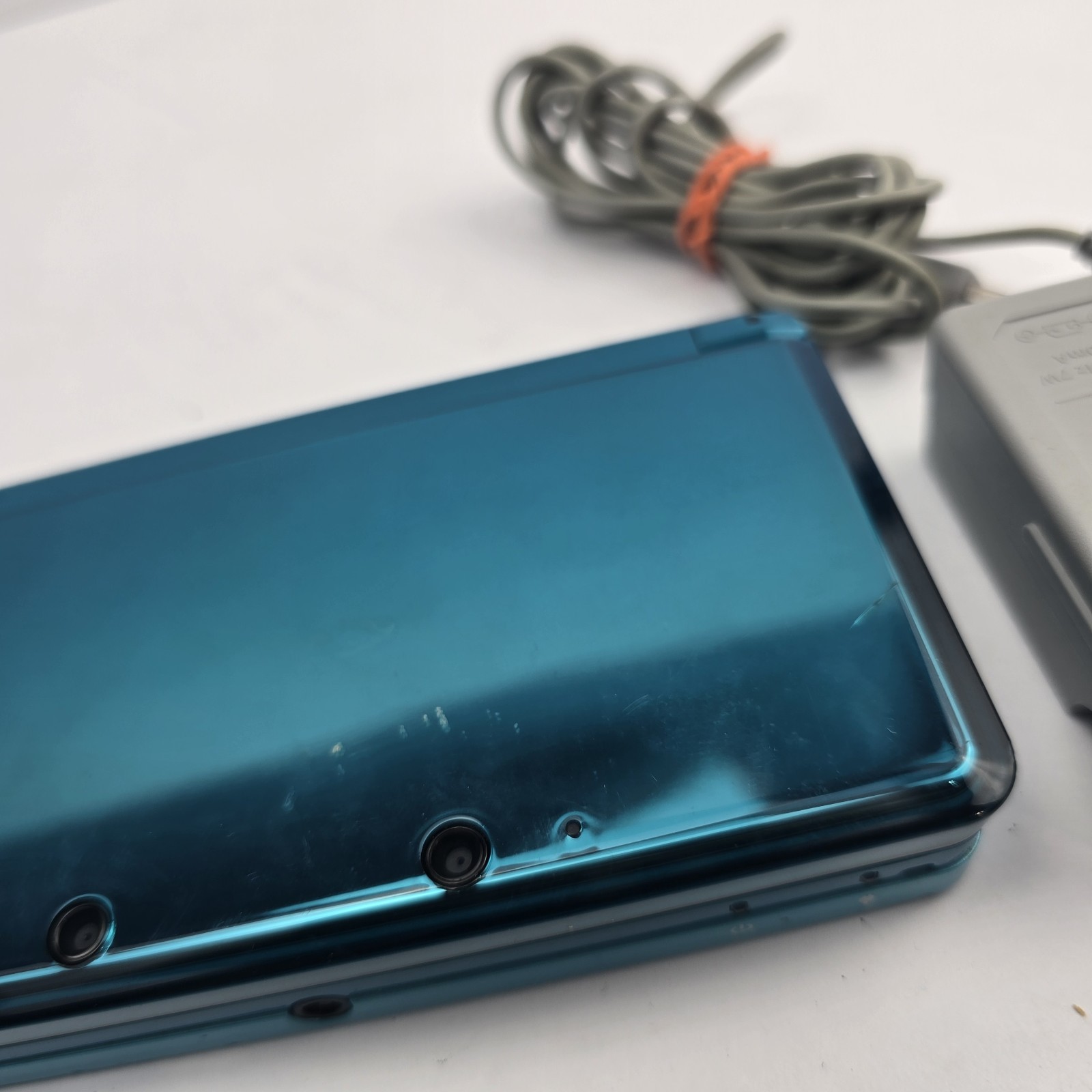Nintendo 3DS Handheld System Aqua Blue Tested Working Charger No Stylus