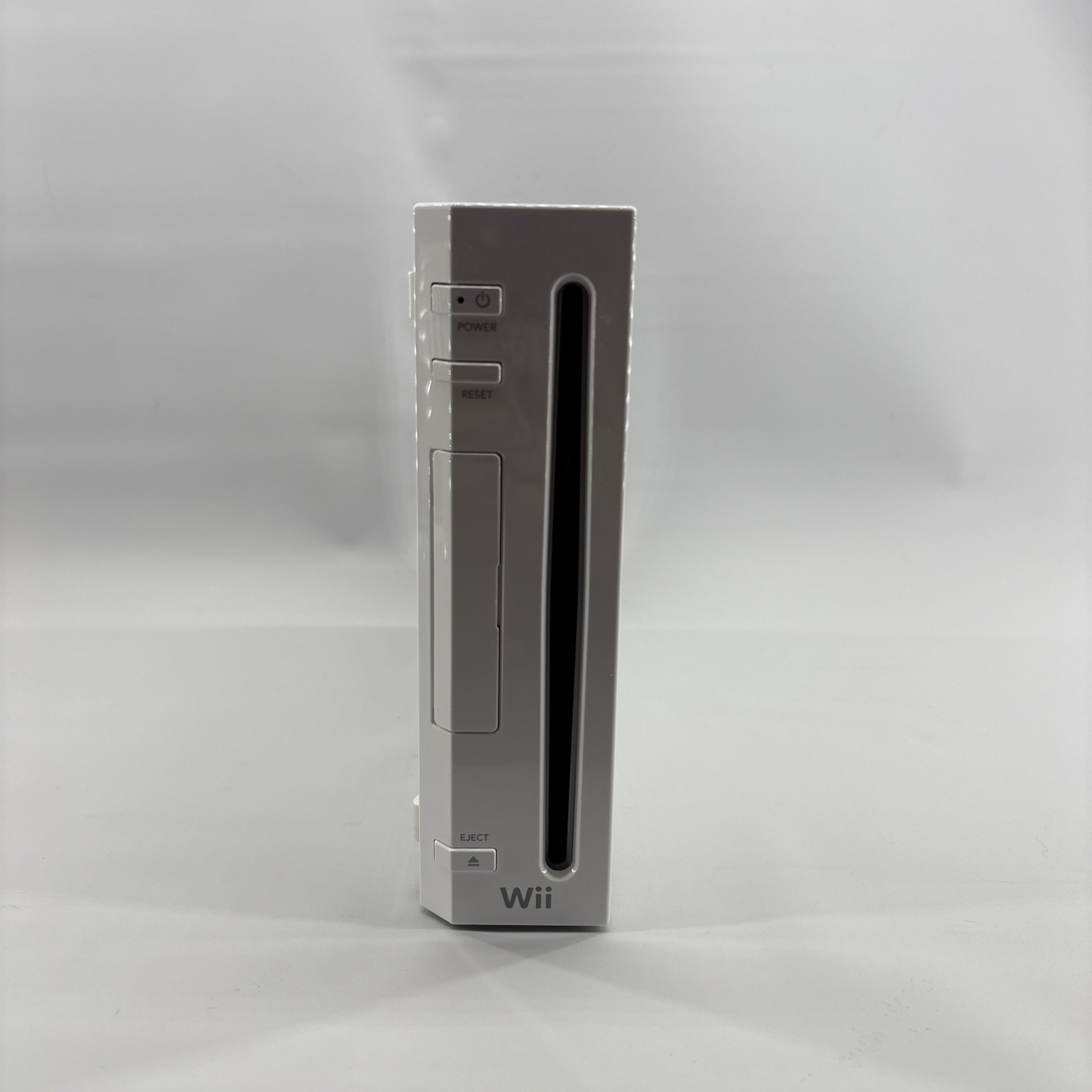 Nintendo Wii Console RVL-001 Bundle + Wii Remote & Wii Nunchuck