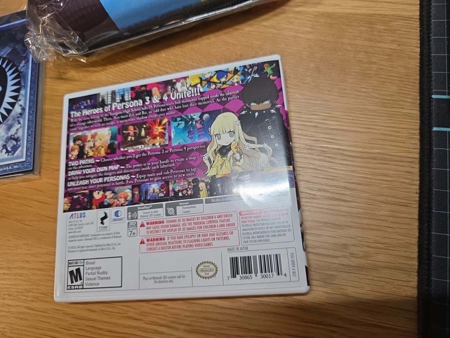 Persona Q: Shadow of the Labyrinth — The Wild Cards Premium Edition Open Box