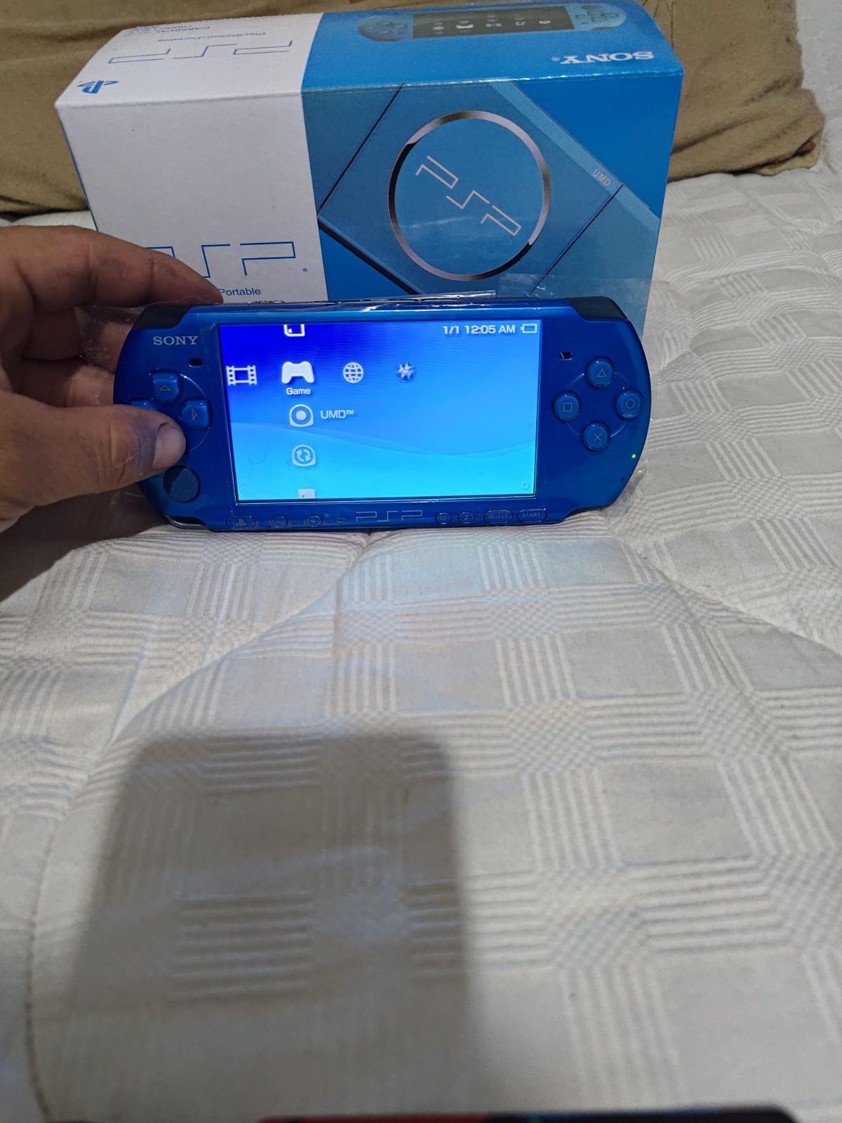 Sony PSP 3000 blue with 32 GB games USB-C adapter tipe c
