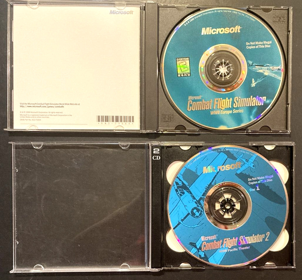 Microsoft Combat Flight Sumulator and Simulator 2 Pilots Manual Inside Moves