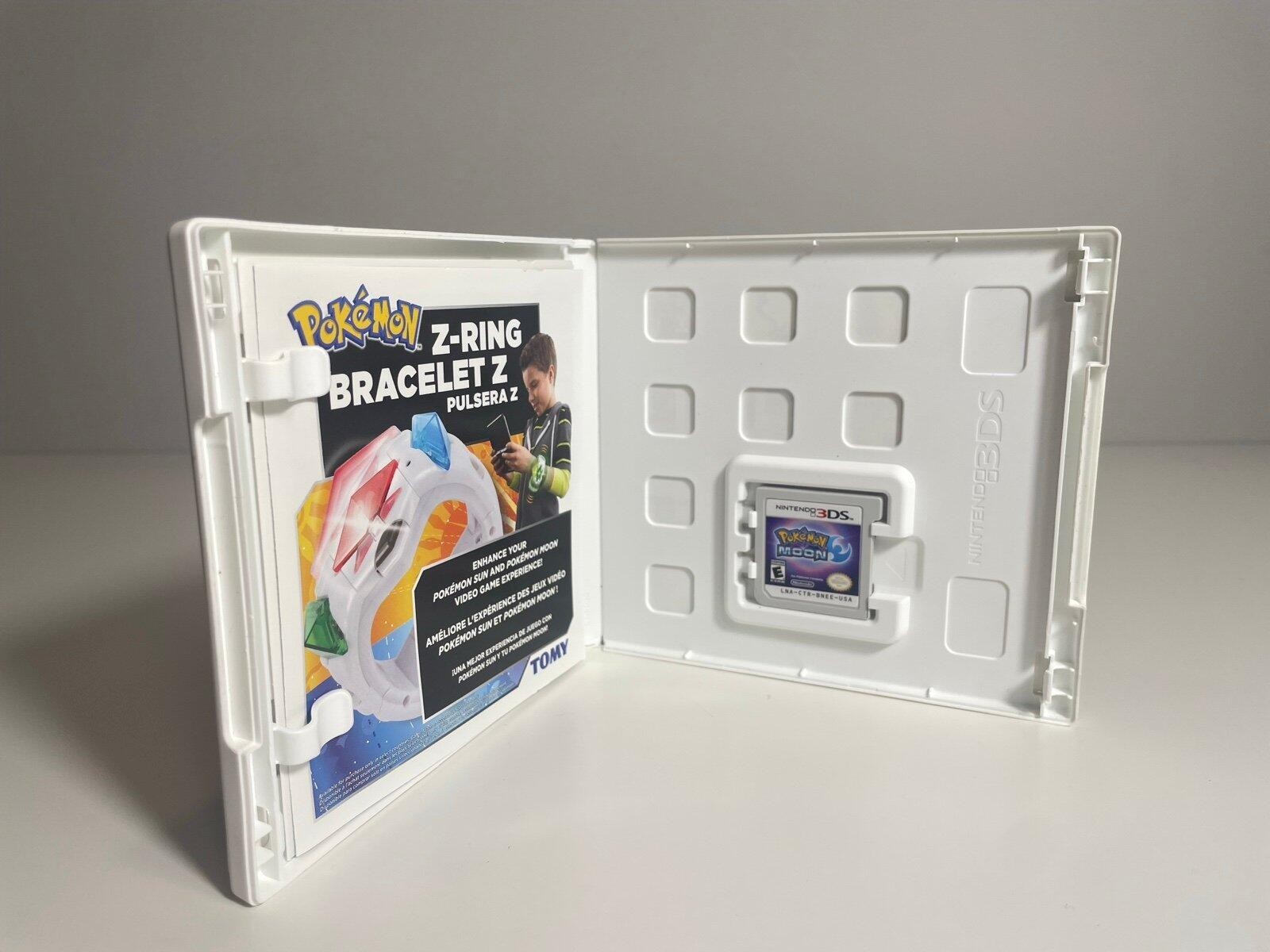 Pokémon MOON Nintendo 3DS Complete w Inserts Mint Condition Tested