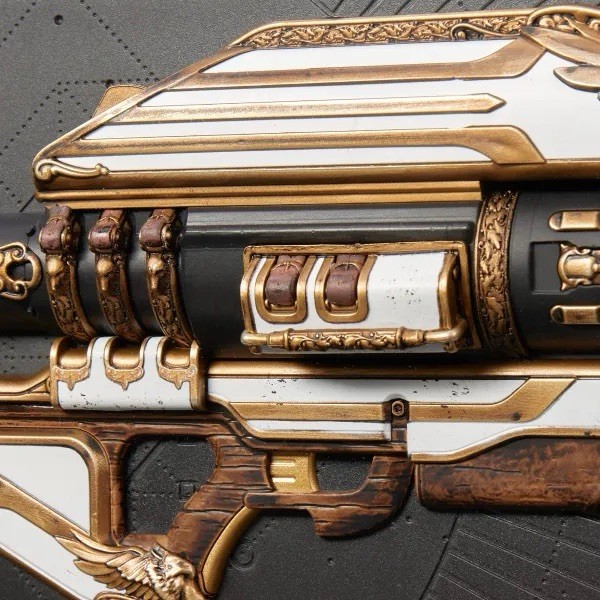 Destiny Exotic Armory Collection Gjallarhorn Replica Weapon | Bungie | Display