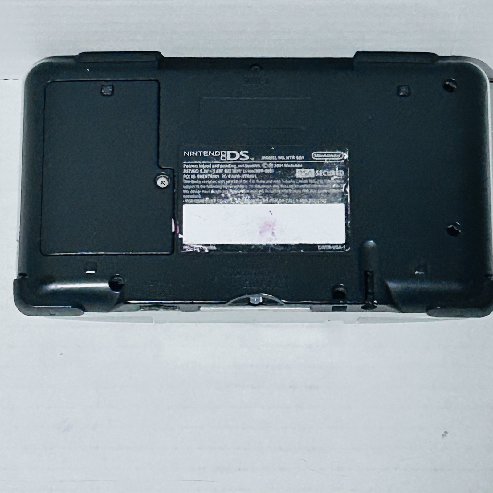 Nintendo DS NTR-001 Original Silver has Broken Hinge FOR PARTS OR REPAIR AS-IS