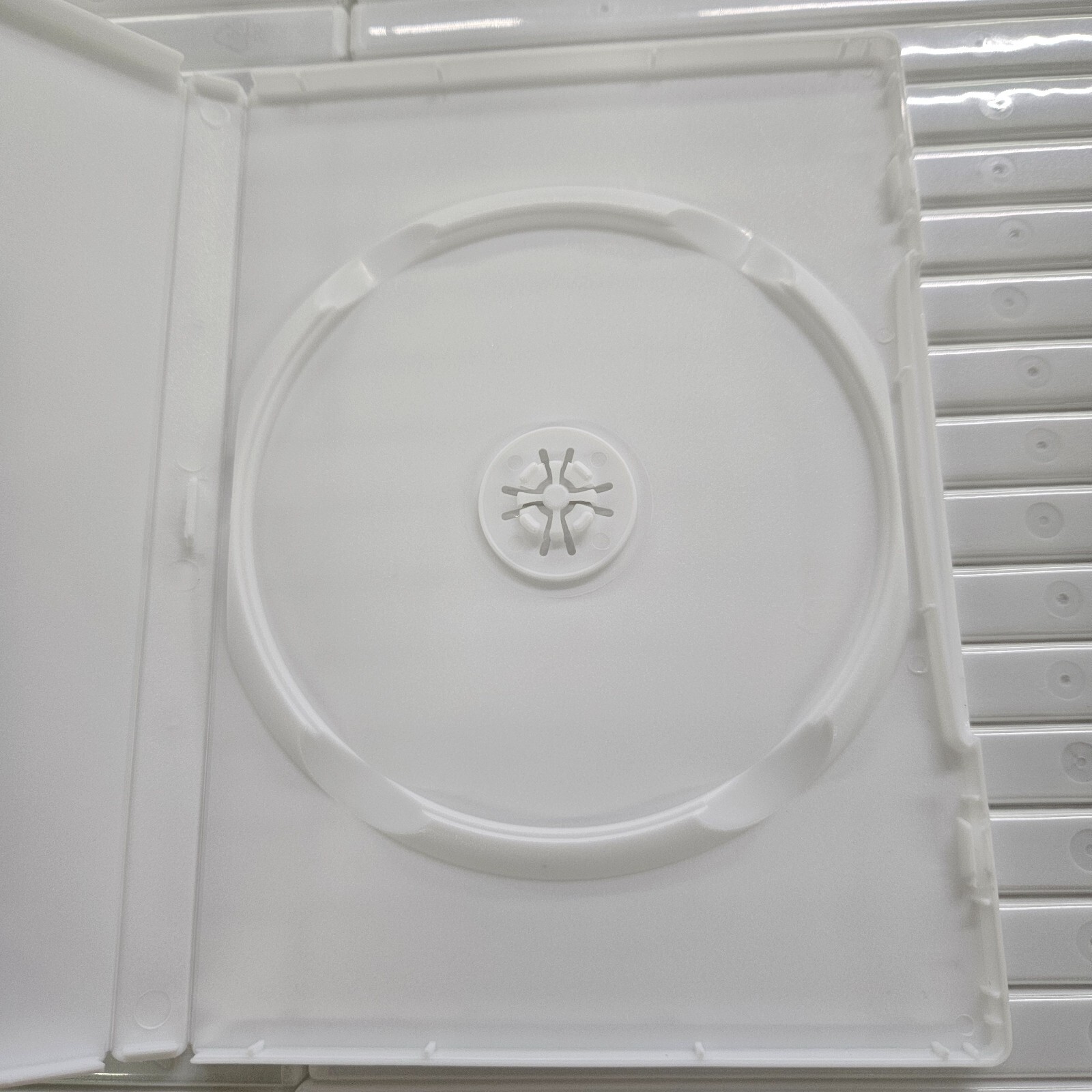 Lot Of 100 New Nintendo Wii DVD White Replacement Cases US Stock Ships Fast