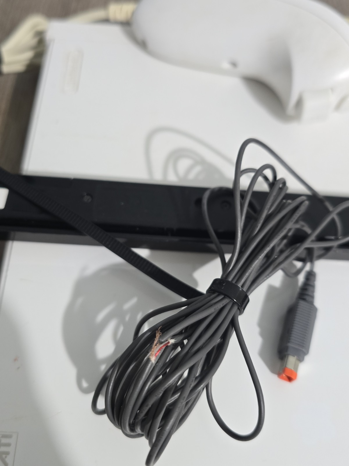 Nintendo Wii RVL-001 512 MB Home Console – White