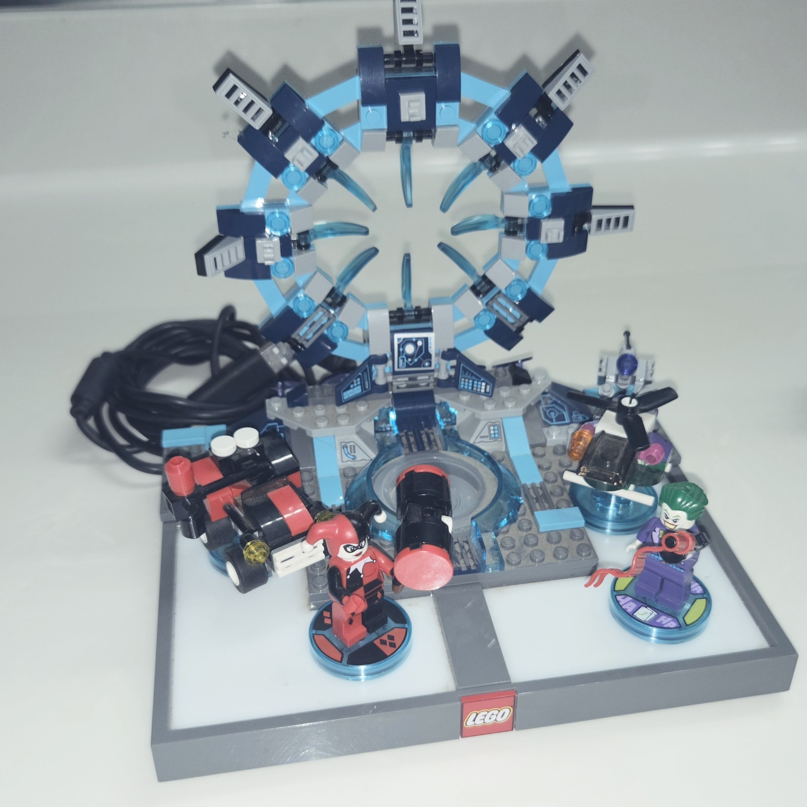 LEGO Dimensions Huge Lot Sonic Joker Harley BTTF Portal 9 Figures 11 Vehicle PS4