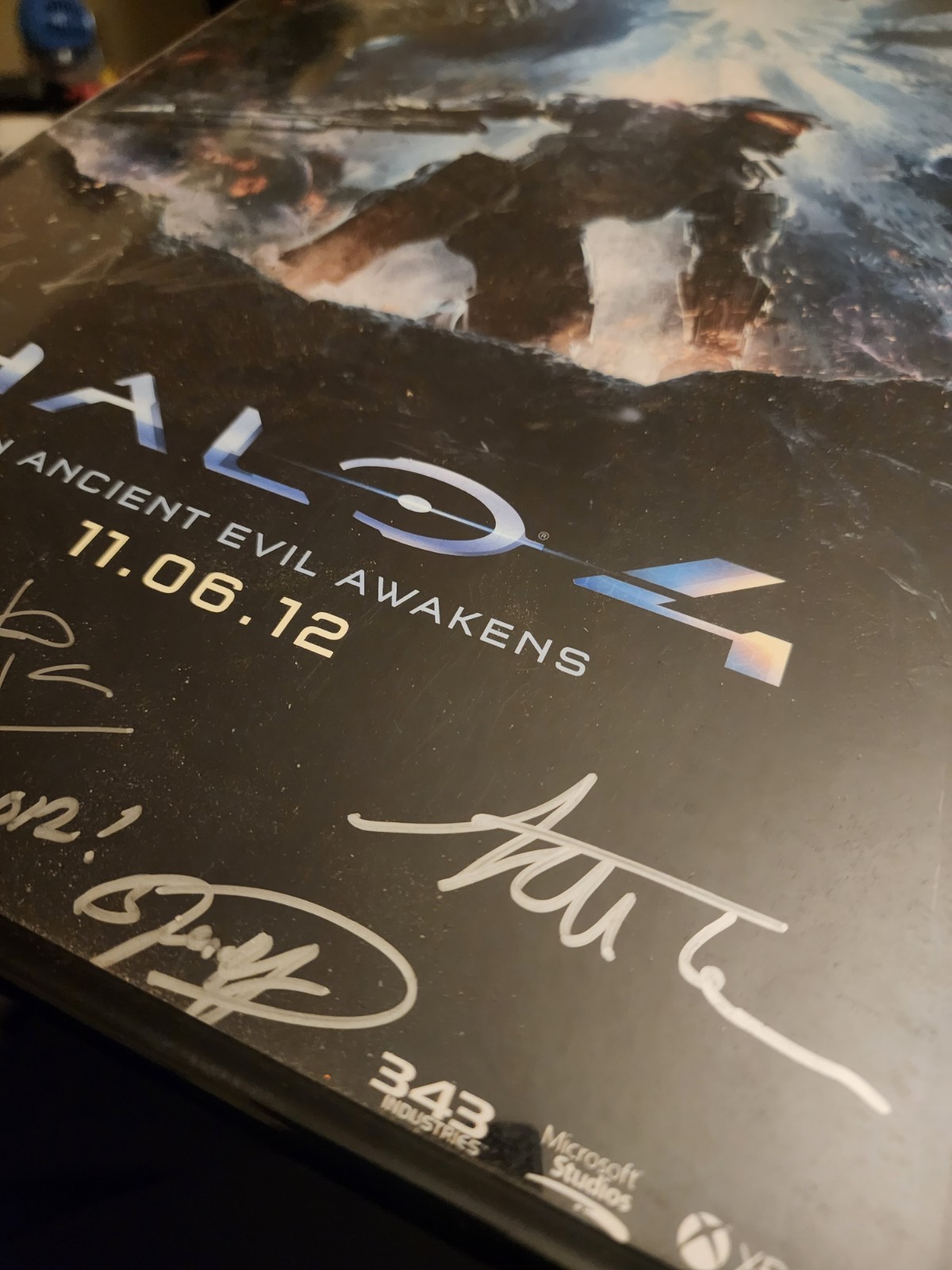 Ultimate Xbox One Halo 5 Limited Edition Console & Collection – Bonus Items