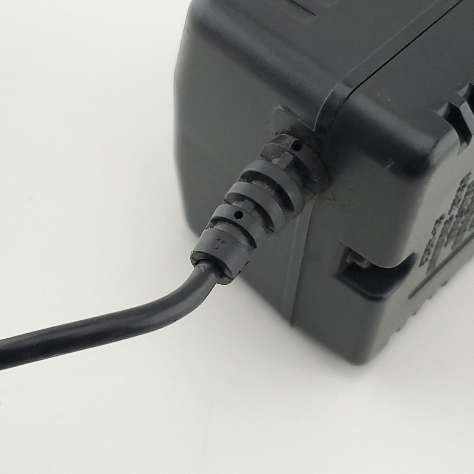 Sega 2103-1 Plug-In Power Supply Cord Charger for Sega Game Gear