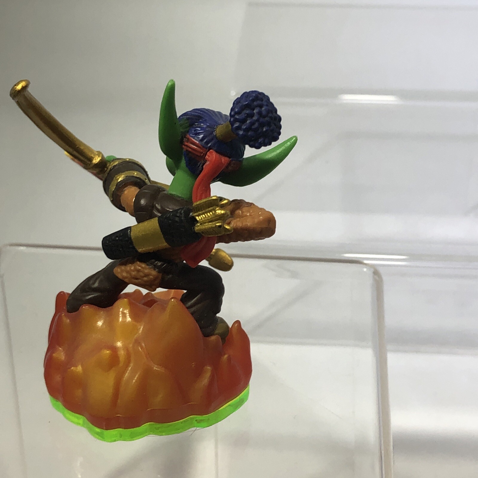 Lot of 6 Skylanders Figures Eruptor, Stealth Elf, Cynder, Gill Grunt, & More