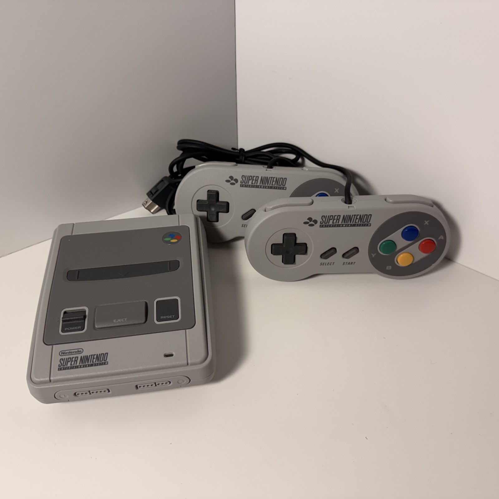Super Nintendo Classic Mini SNES PAL European Ed./Colors Excellent Condition CIB