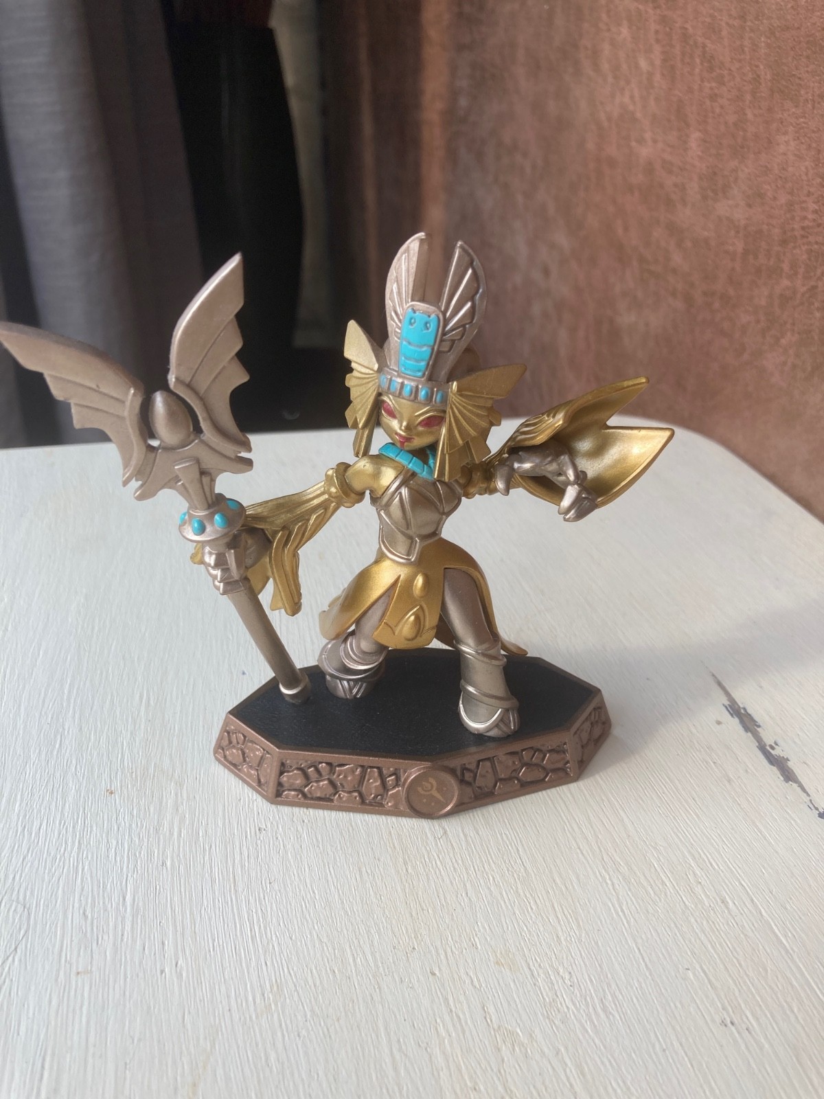Skylanders lot of 24 plus 8 keys including Enigma, Knightlight, and Knightmare