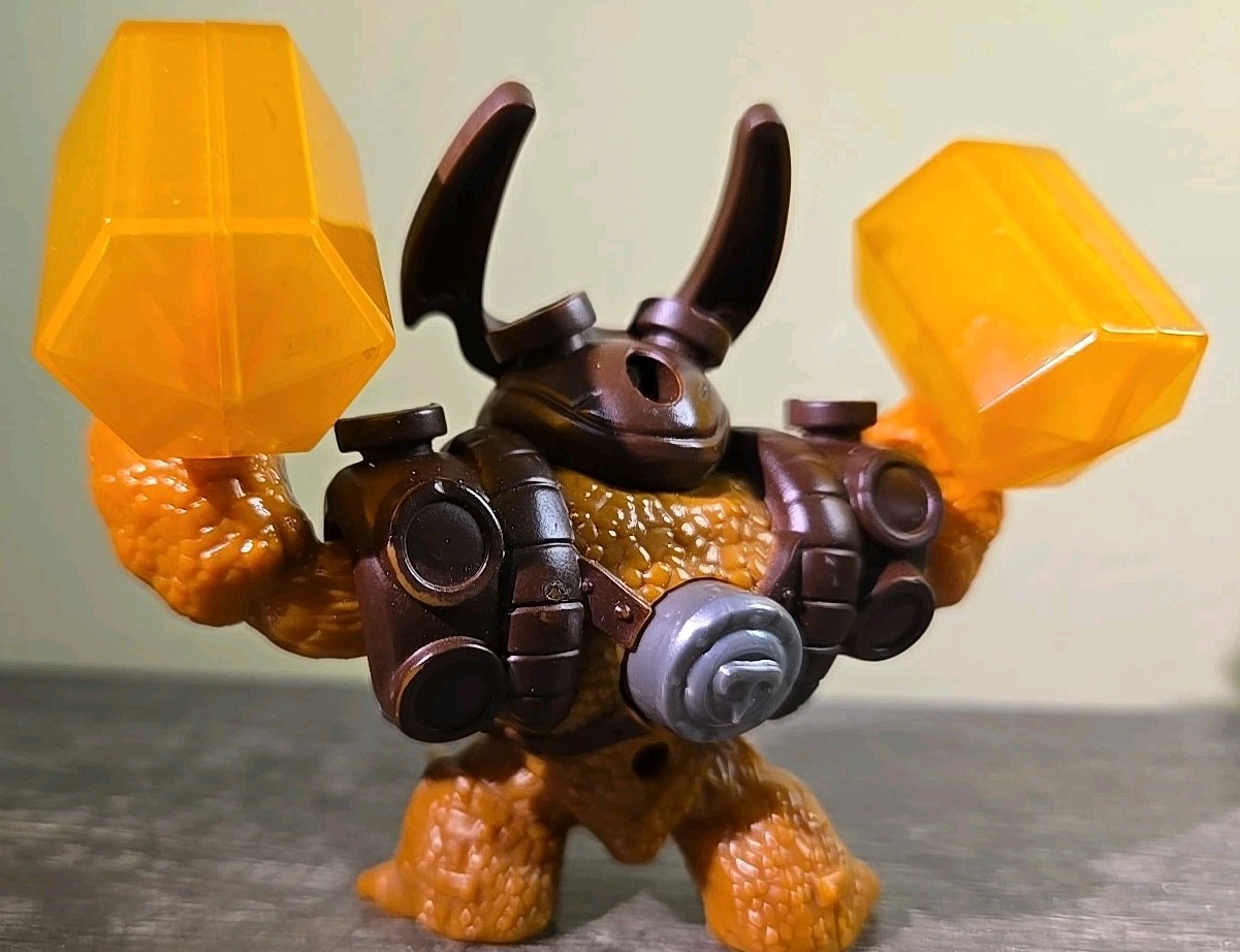 Wallop | Skylanders Trap Team | Trap Master Action Figure McDonald’s Toy